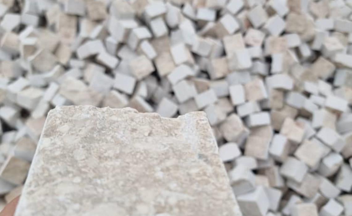 کوبیک مرمریت کرم